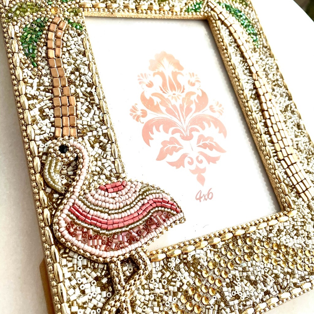 GORGEOUS Flamingo Frame
